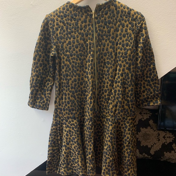 Loft cheetah print dress. Very comfortable and flattering - Picture 7 of 7